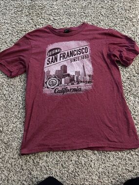 Men's San Francisco Graphic Tee in Burgundy - Classic Casual  (MRO)